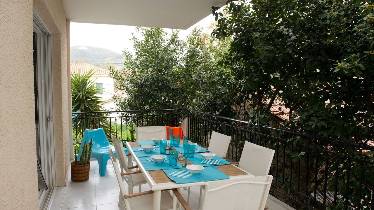 Photo of Patio Balcony in Kariotai