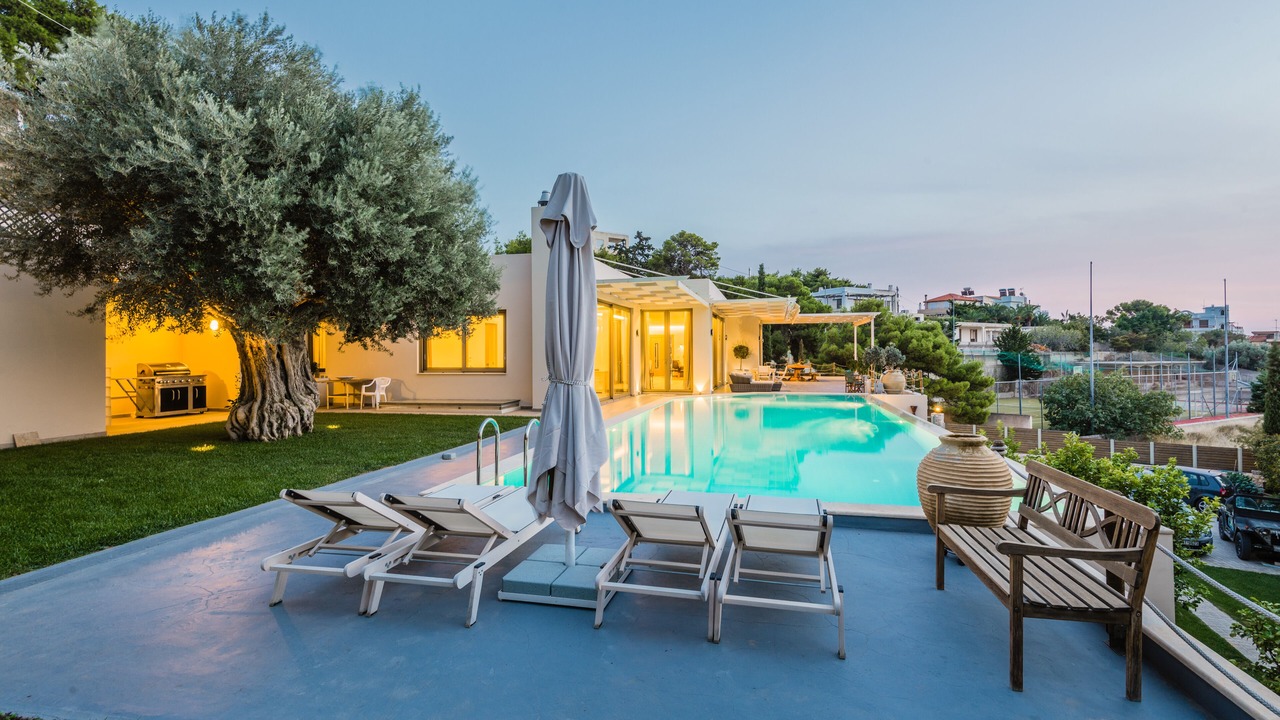 Photo of Outdoor in Saronikos