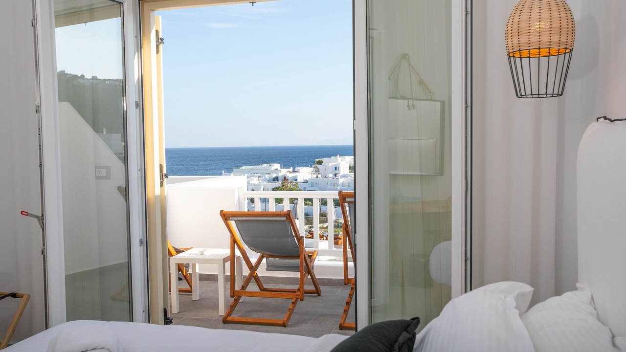 Photo of Bedroom in Platis Gialos