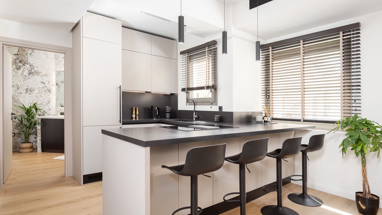 Photo of Kitchen in Varkiza