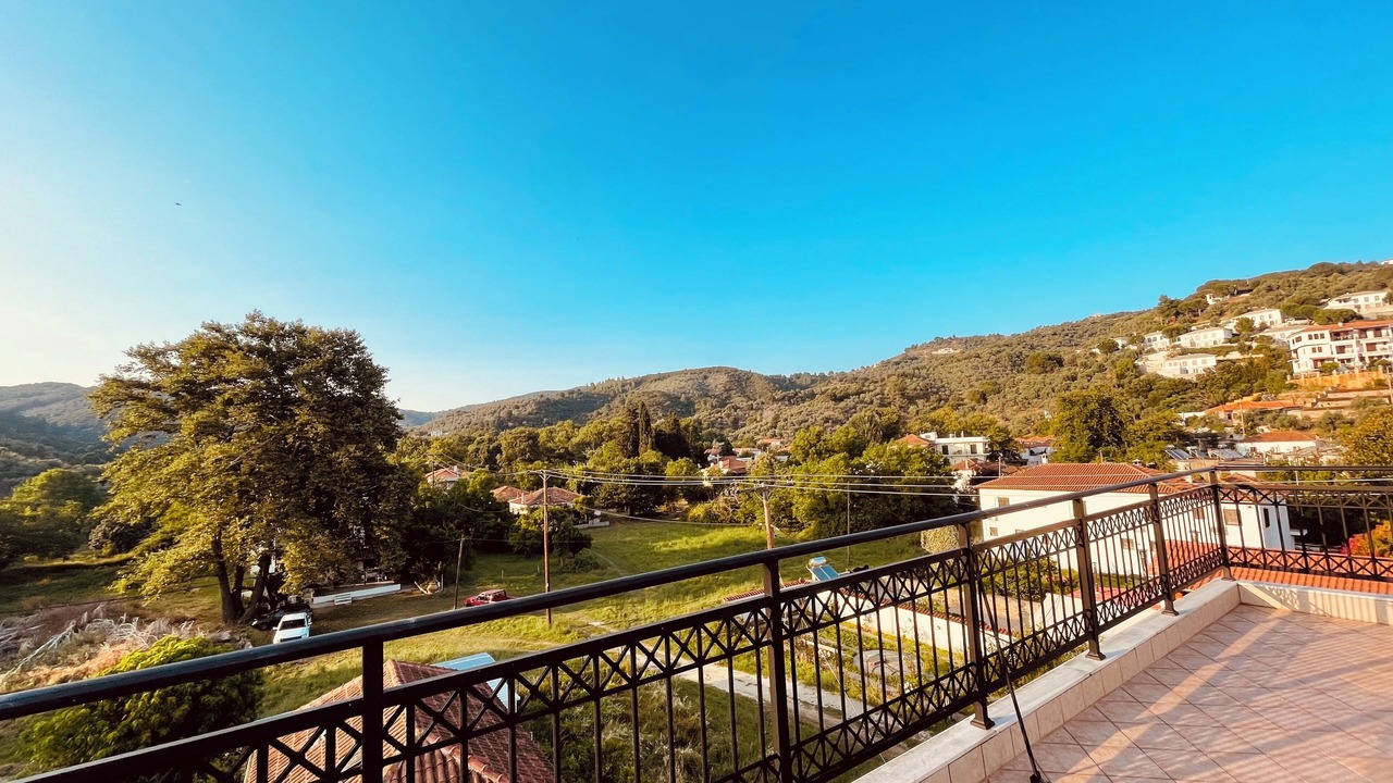 Photo of Patio Balcony in Platania
