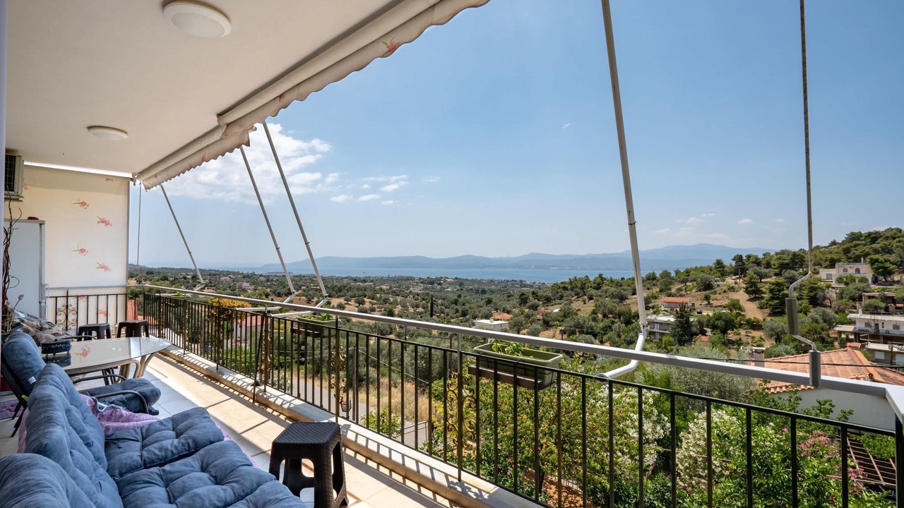 Photo of Others in Eretria