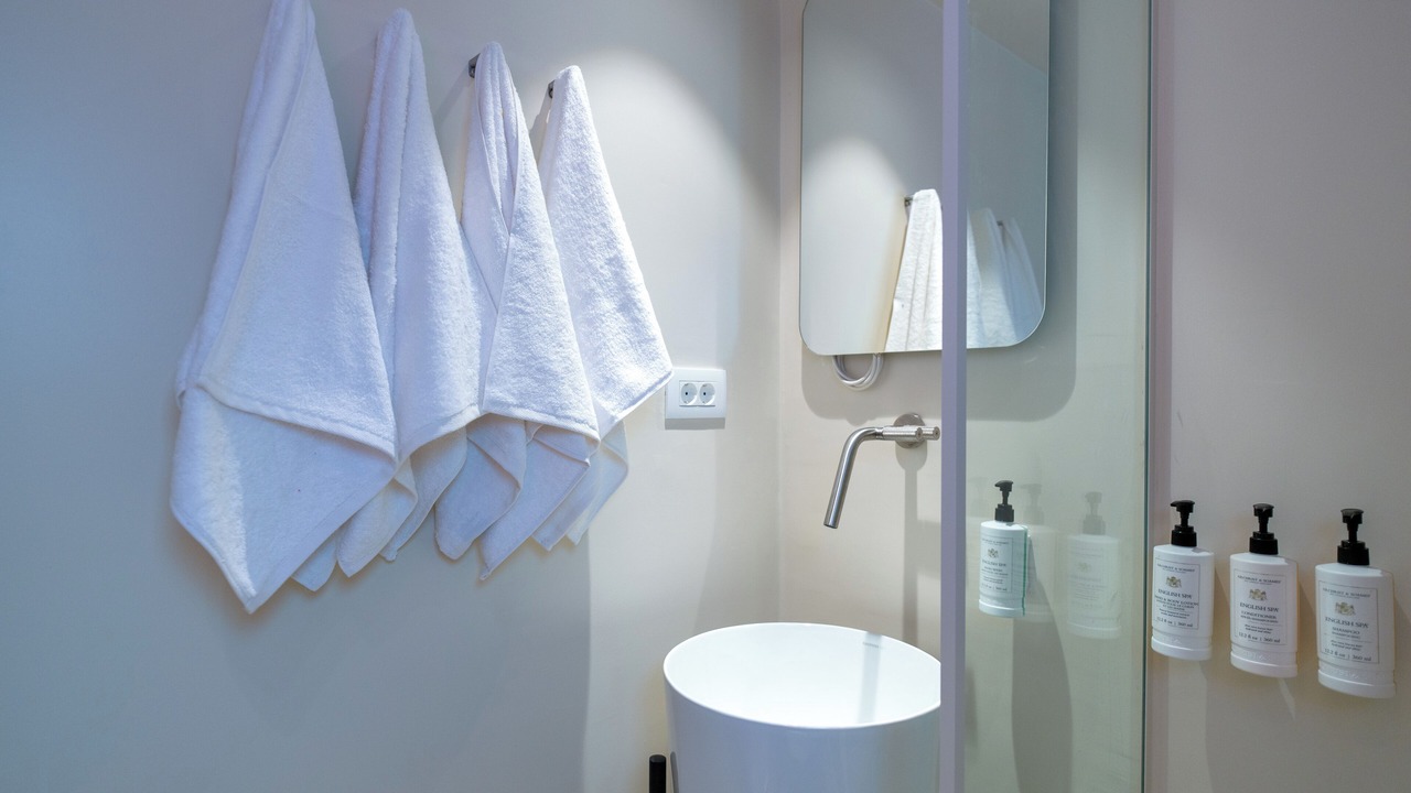 Photo of Bathroom in Tourlos