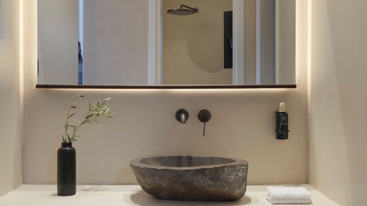 Photo of Bathroom in Ornos