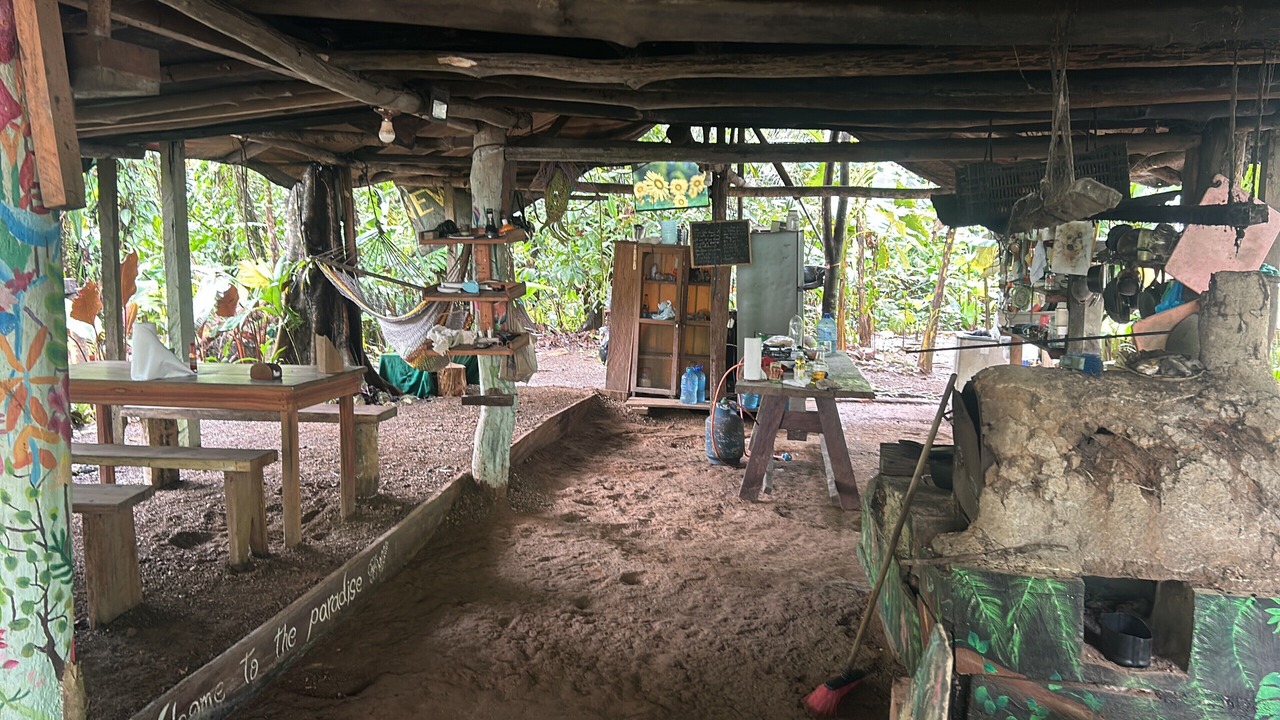 Photo of Livingroom in Drake Bay