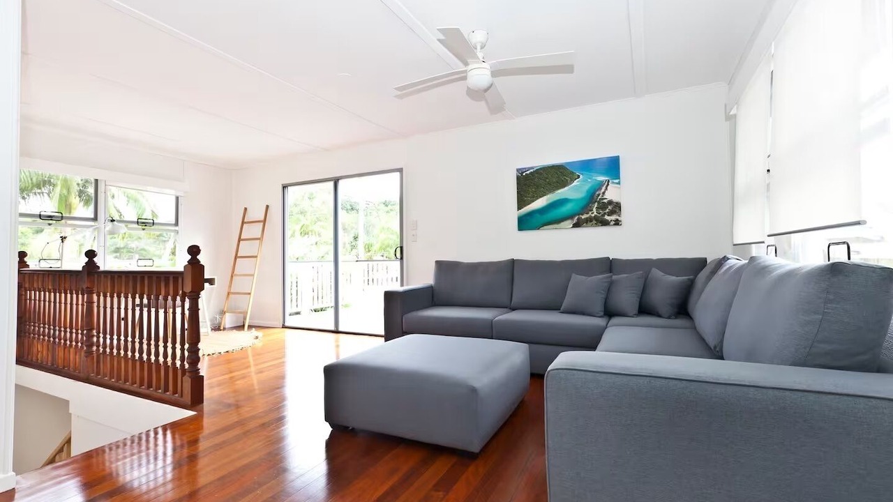 Photo of Livingroom in Burleigh Waters