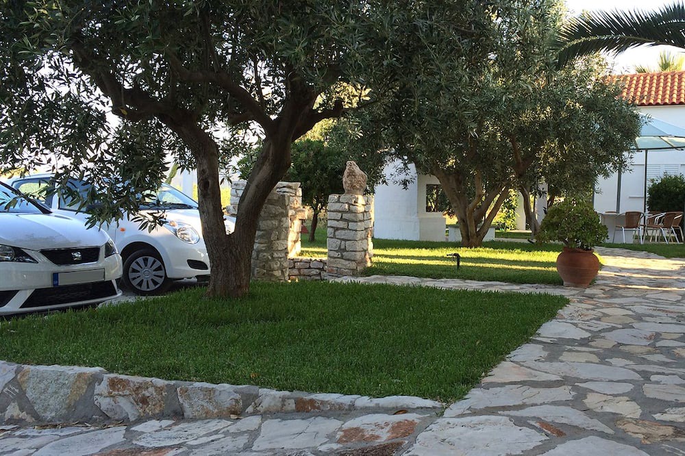 Photo of Outdoor in Paralio Astros