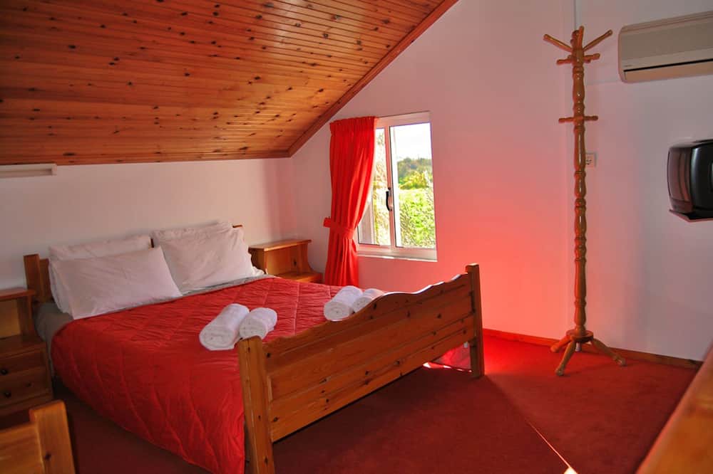 Photo of Bedroom in Paralio Astros