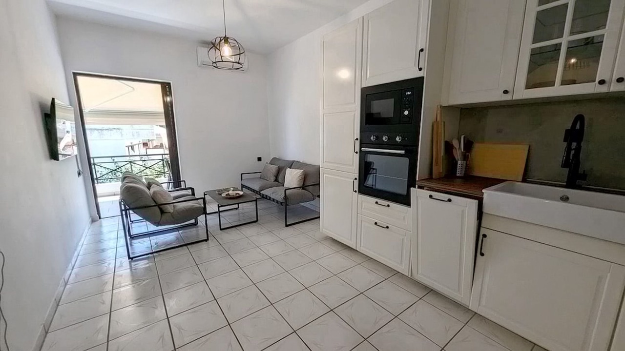 Photo of Kitchen in Kamena Vourla