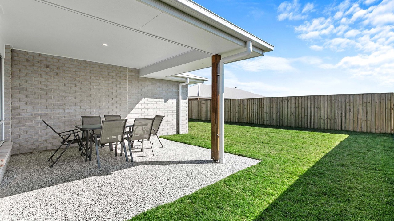 Photo of Patio Balcony in Point Vernon