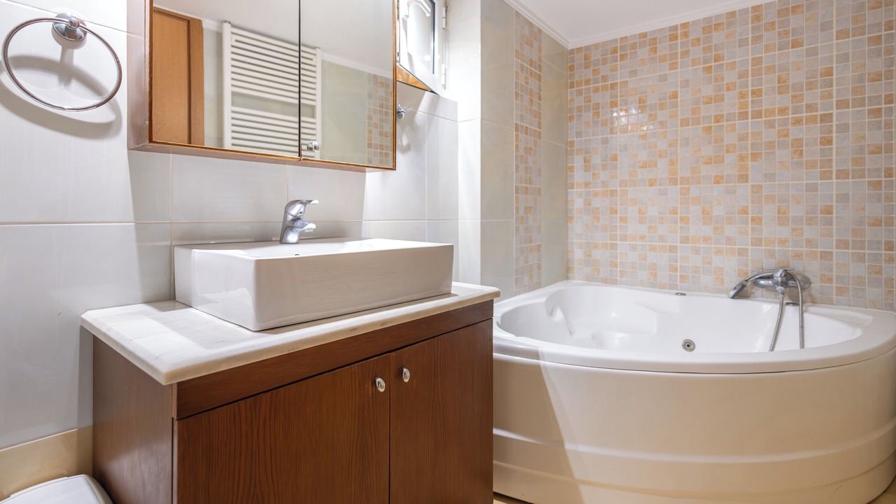 Photo of Bathroom in Moschato-Tavros
