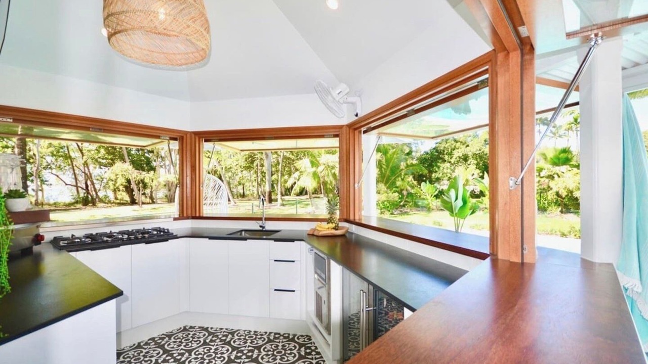 Photo of Kitchen in Kewarra Beach