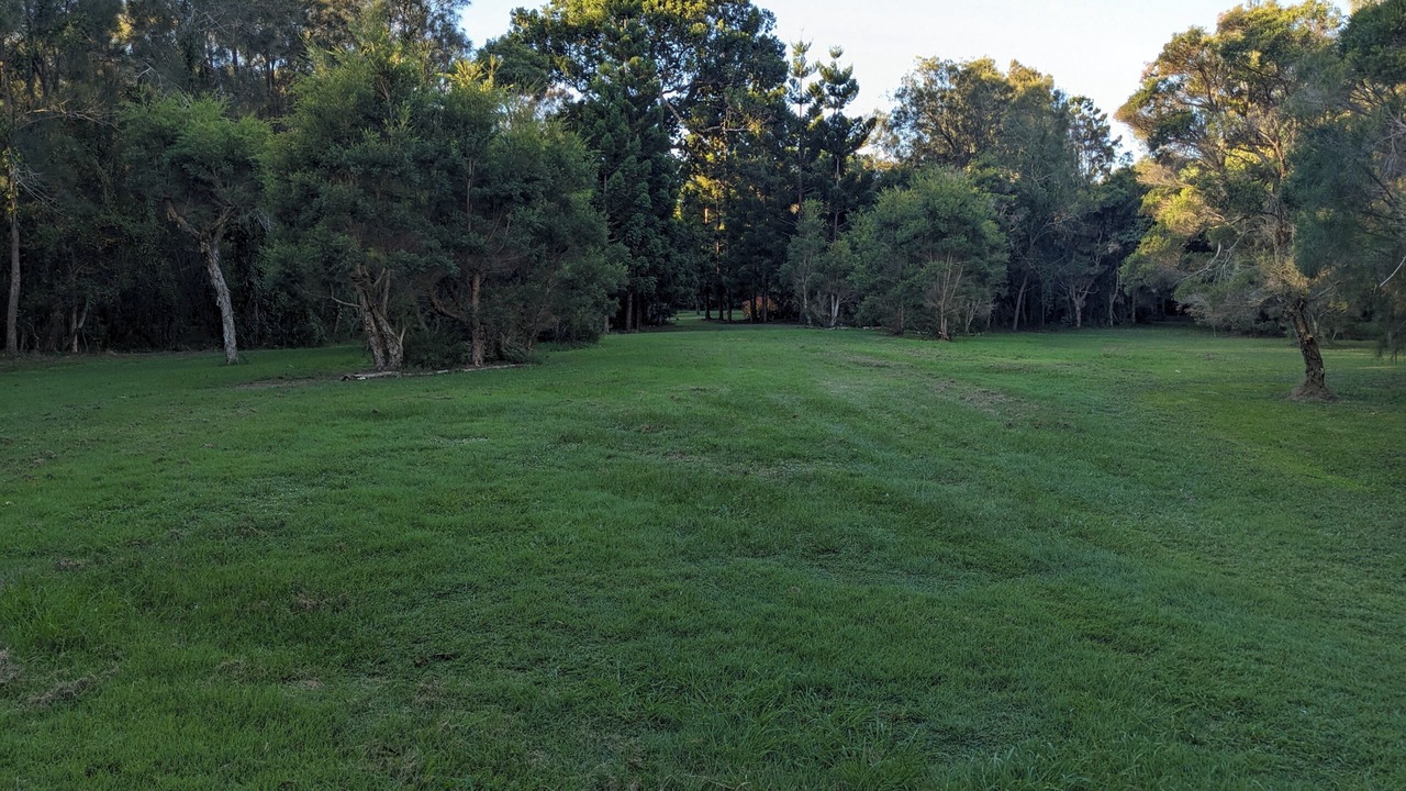Photo of Others in Beachmere