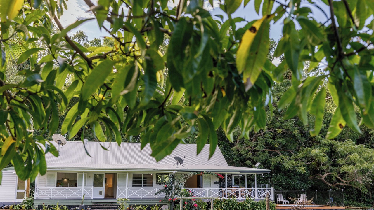 Photo of Outdoor in Oak Beach