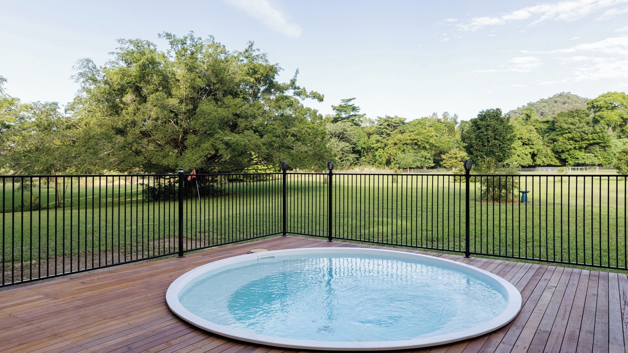 Photo of Outdoor in Oak Beach