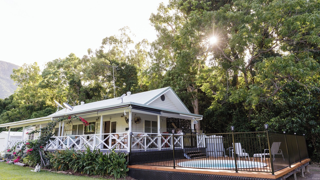 Photo of Outdoor in Oak Beach