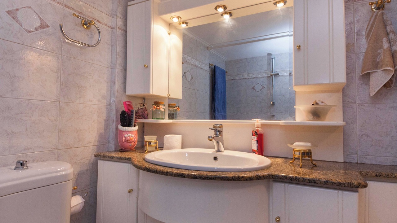 Photo of Bathroom in Peristeri