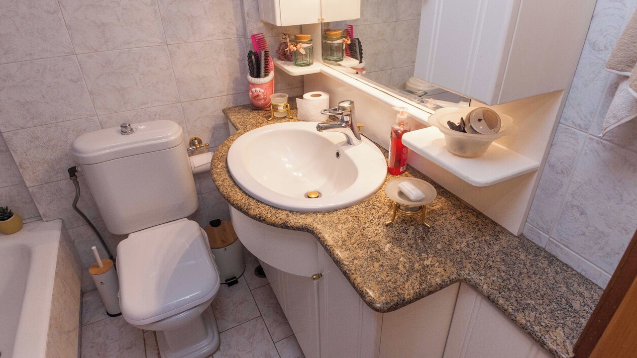 Photo of Bathroom in Peristeri