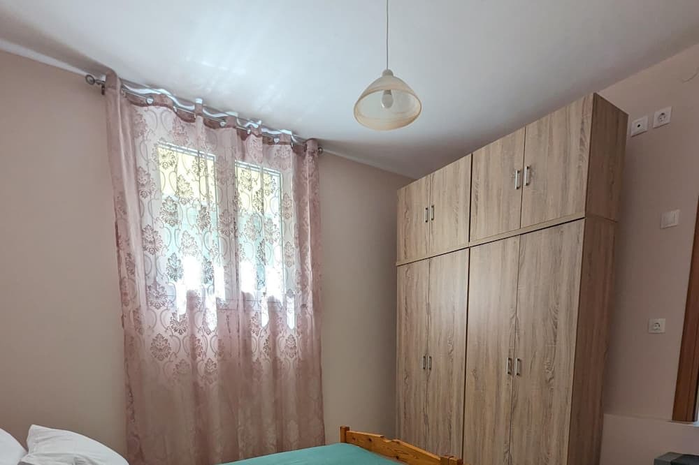 Photo of Bedroom in Kamena Vourla