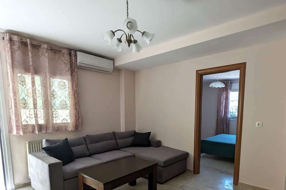 Photo of Livingroom in Kamena Vourla