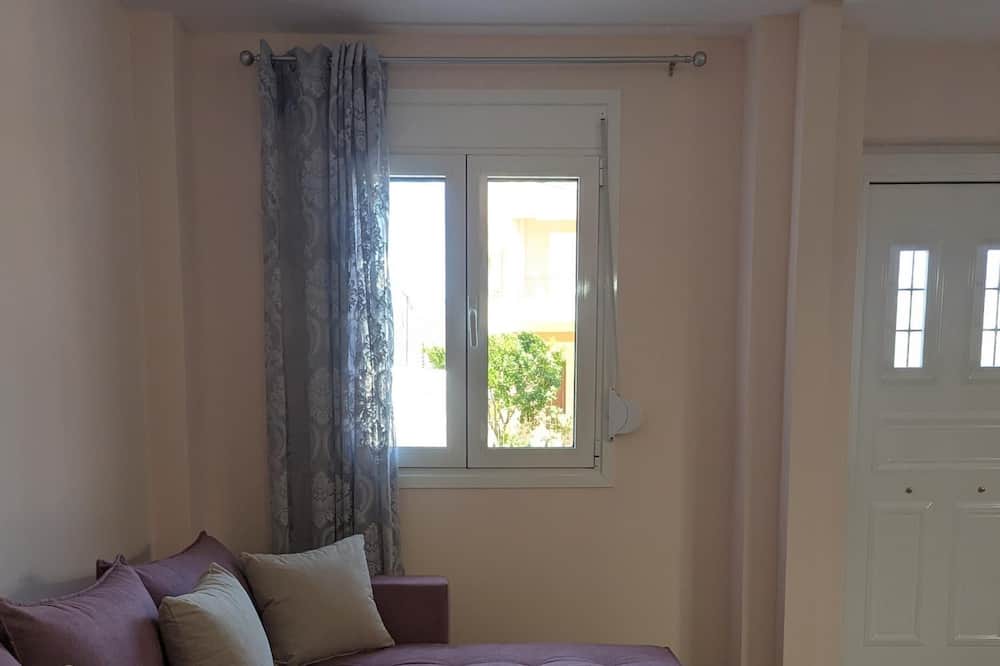 Photo of Livingroom in Kamena Vourla