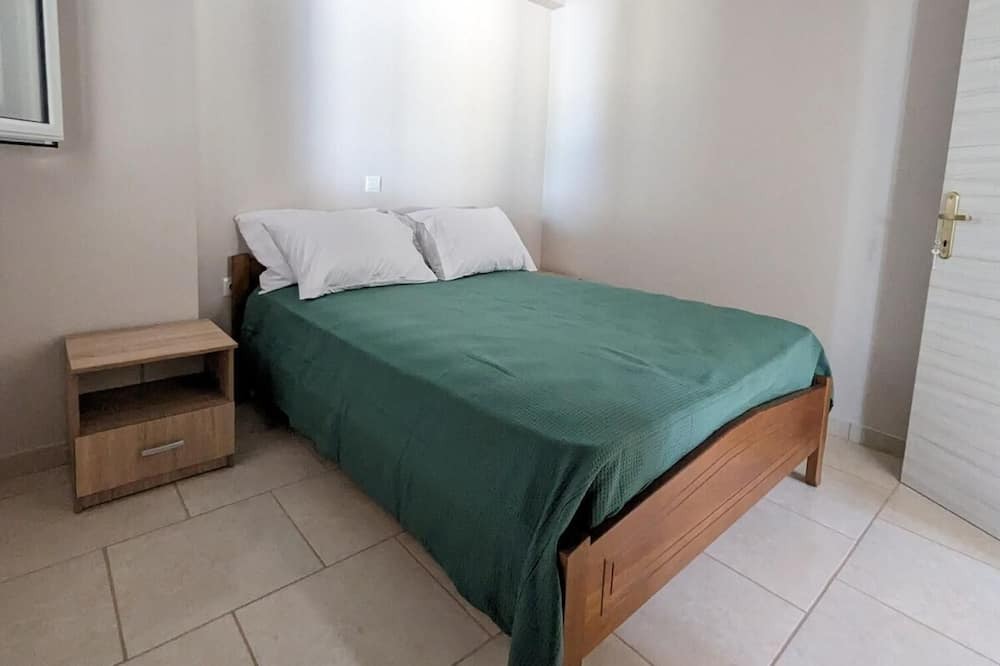 Photo of Bedroom in Kamena Vourla
