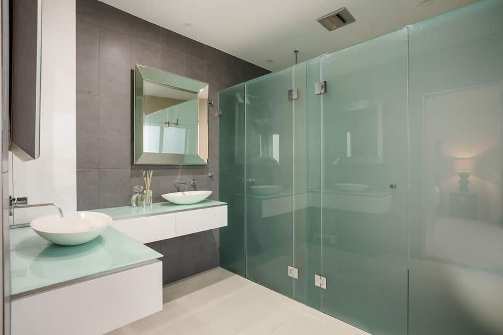 Photo of Bathroom in Sorrento