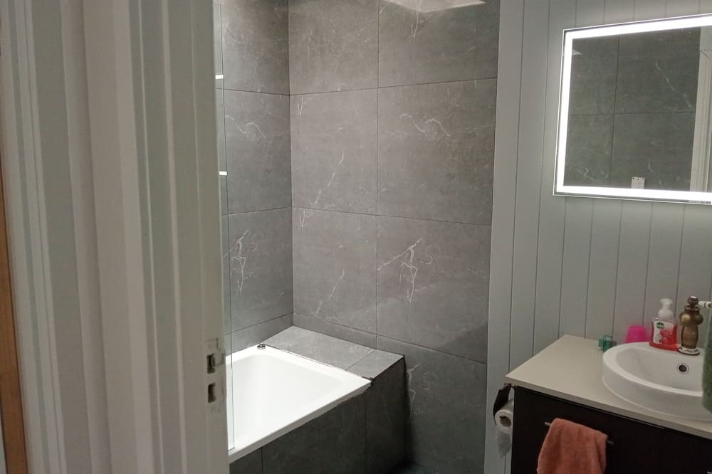 Photo of Bathroom in Ferny Hills