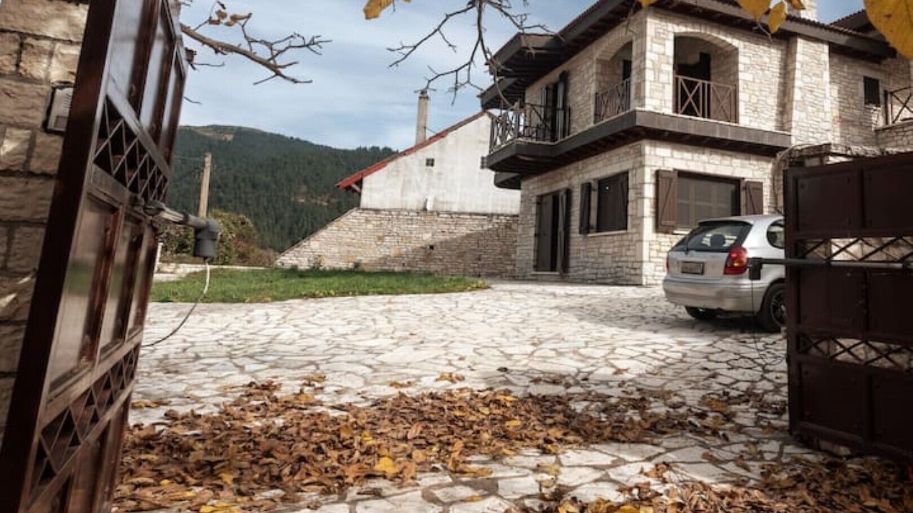 Photo of Outdoor in Karpenisi