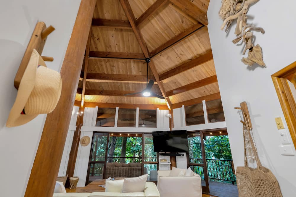 Photo of Bedroom in Kamerunga