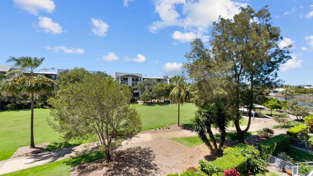 Photo of Outdoor in Parrearra
