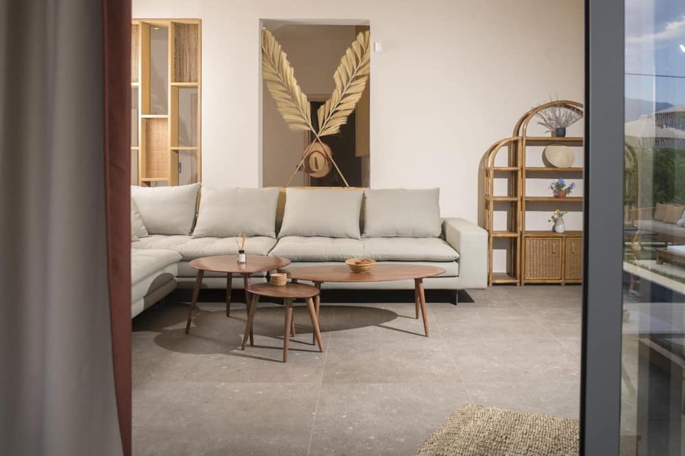 Photo of Livingroom in Akovitika