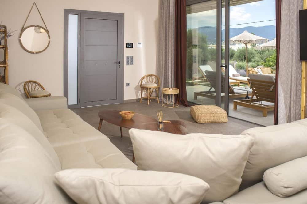Photo of Livingroom in Akovitika