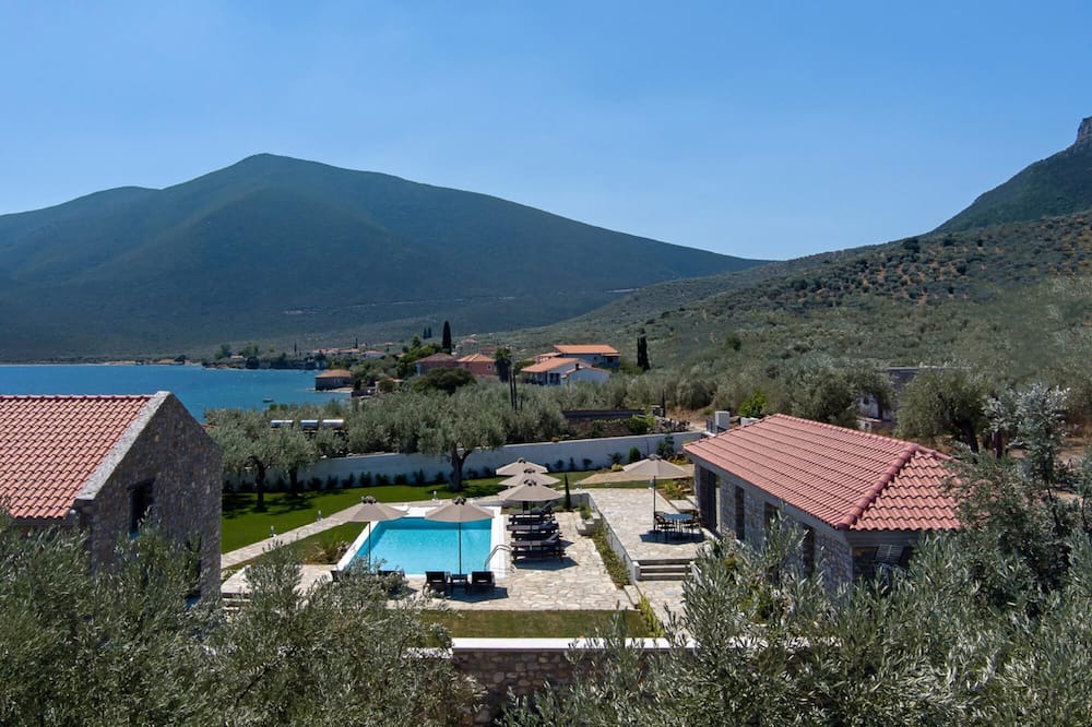Photo of Outdoor in Sourpi