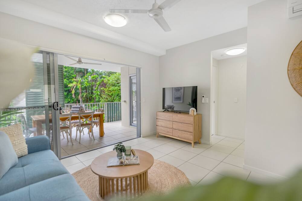Photo of Livingroom in Edge Hill