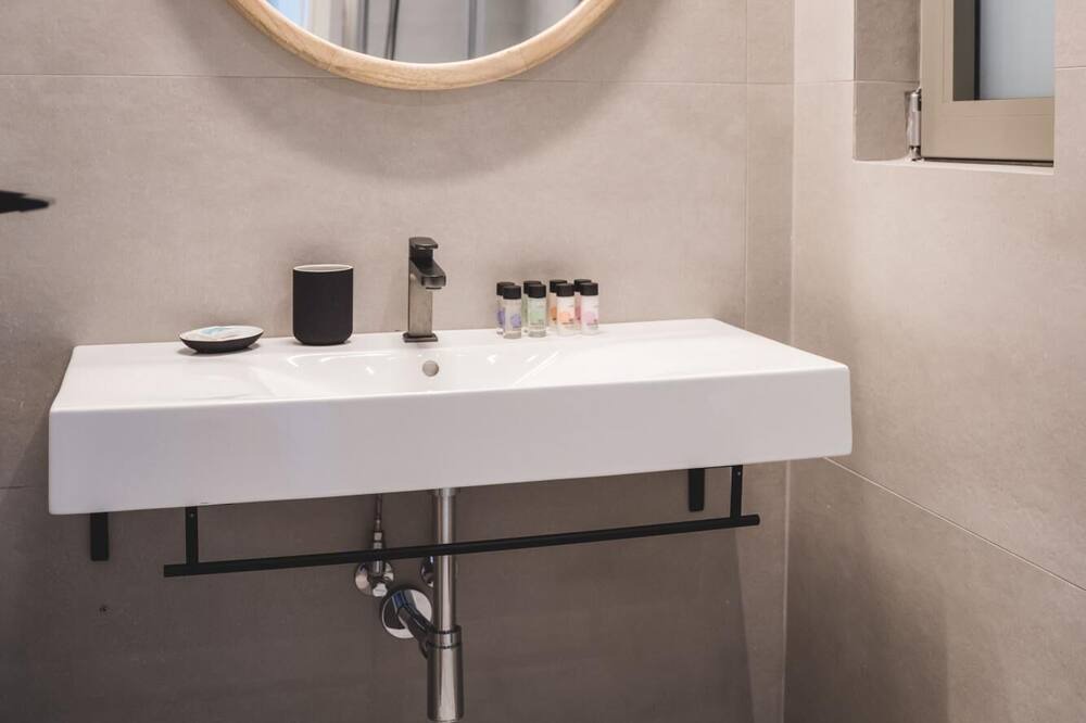 Photo of Bathroom in Episkopos