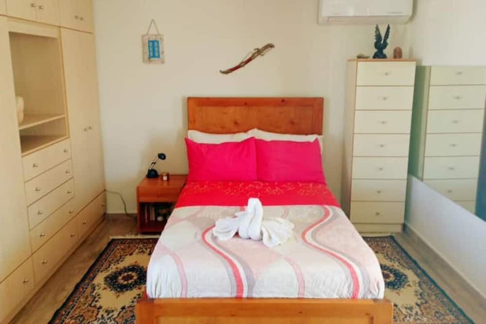 Photo of Bedroom in Papagou-Holargos