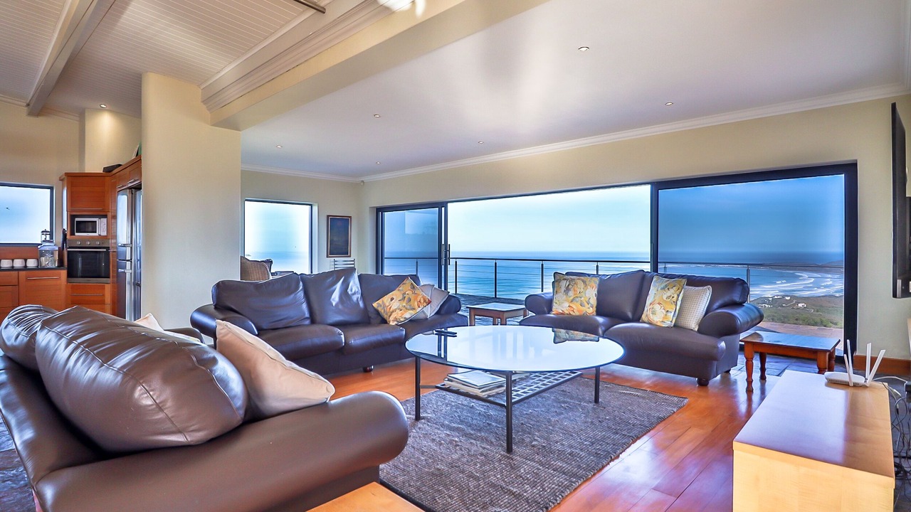 Photo of Livingroom in Brenton-on-Sea
