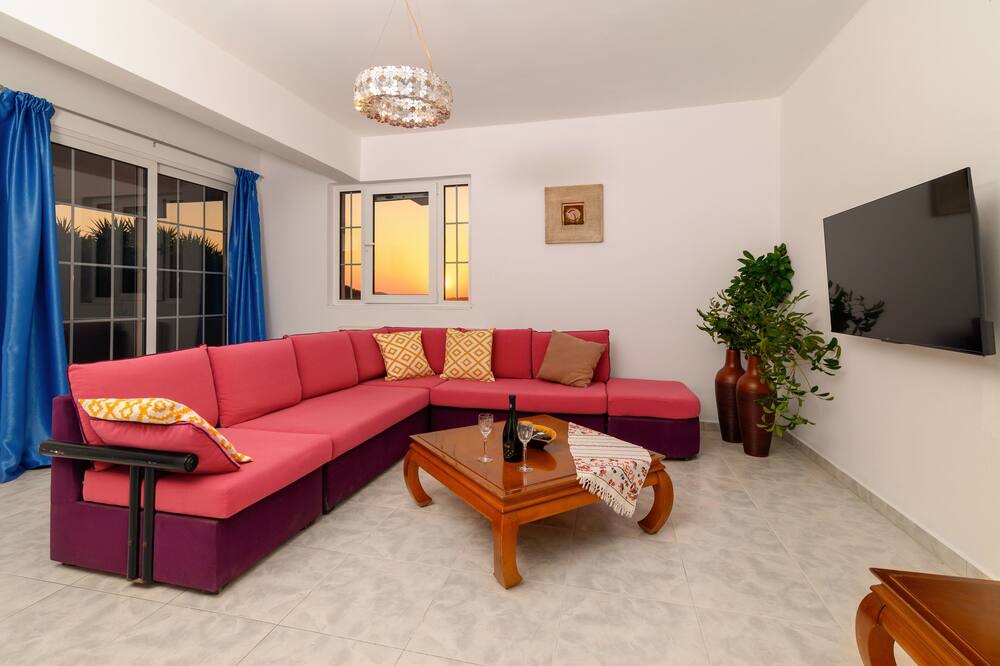 Photo of Livingroom in Asklipiio