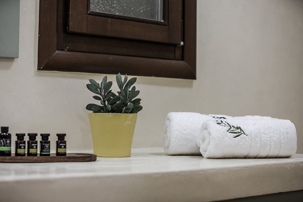 Photo of Bathroom in Kropia