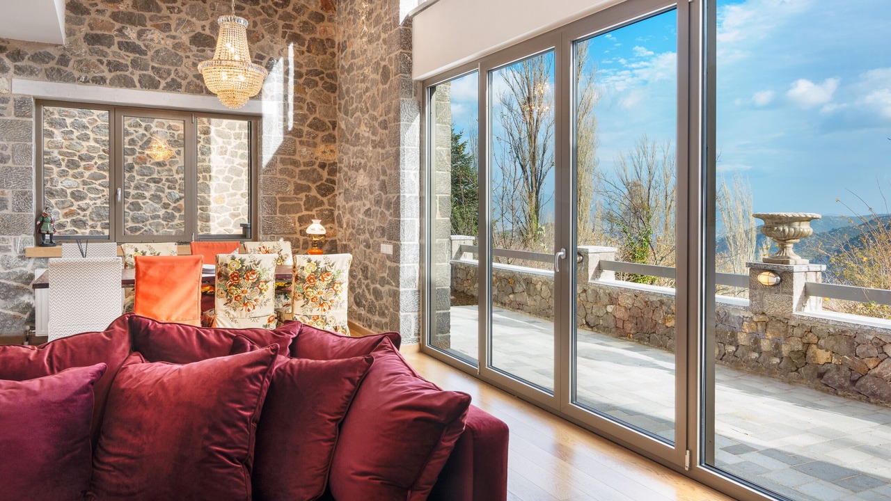 Photo of Livingroom in Eptalofos