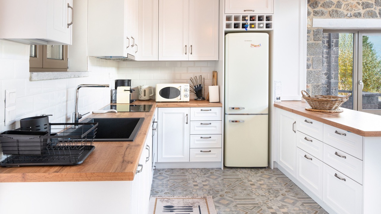 Photo of Kitchen in Eptalofos