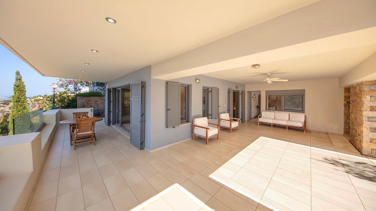 Photo of Patio Balcony in Katakali