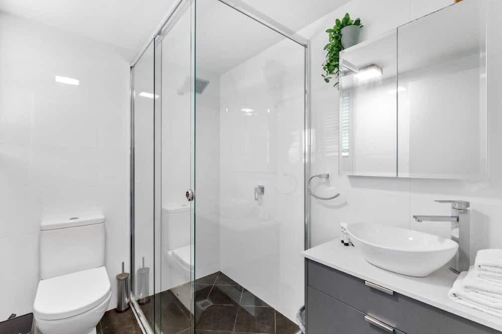 Photo of Bathroom in Castaways Beach
