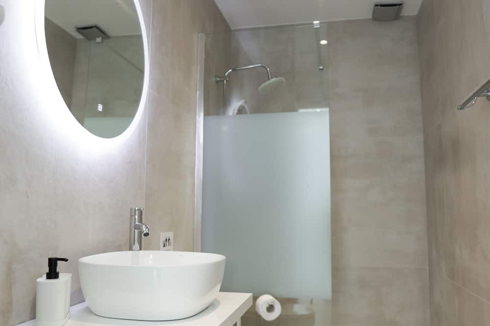 Photo of Bathroom in Ioulida