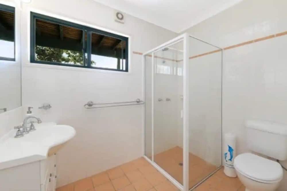 Photo of Bathroom in Parklands
