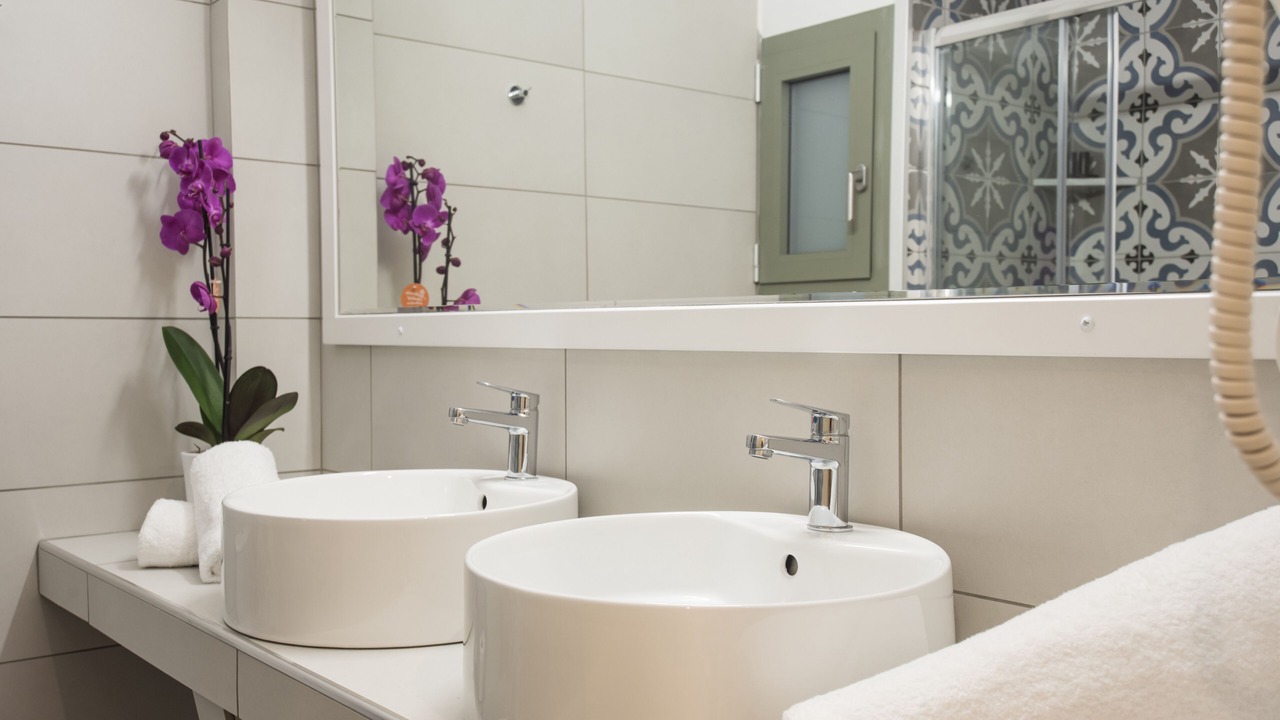 Photo of Bathroom in Delphi