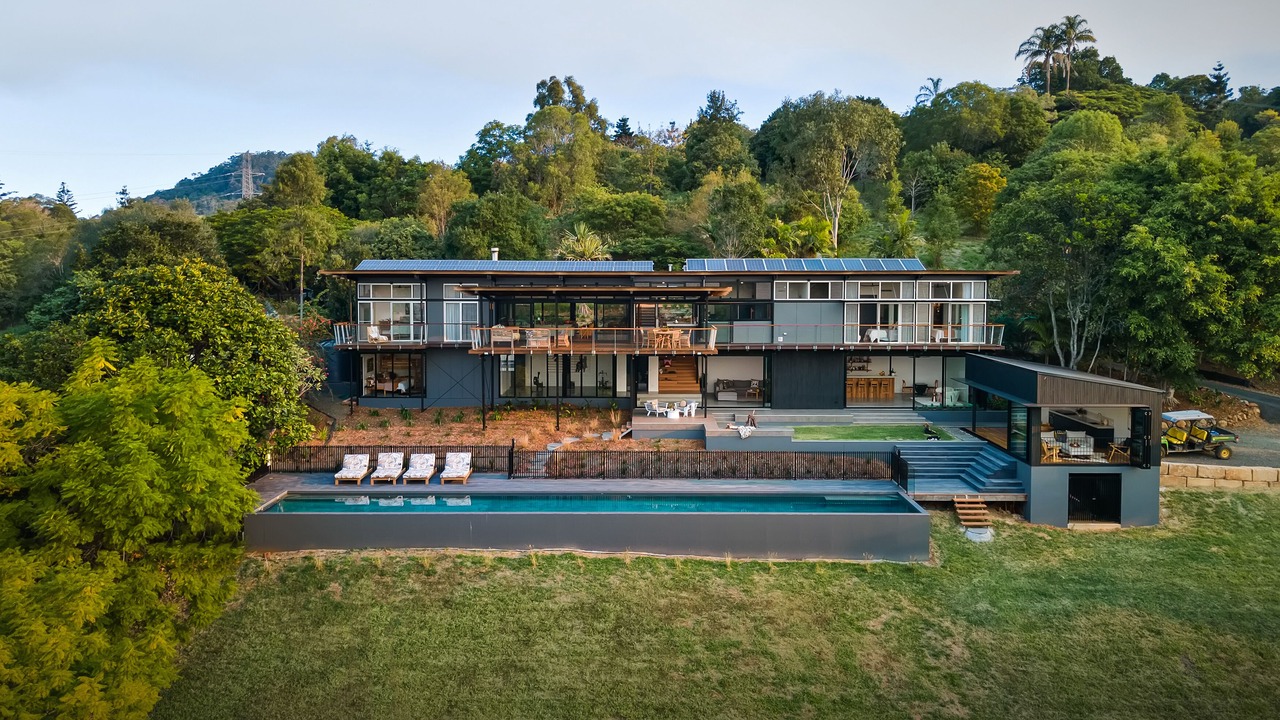 Photo of Outdoor in Brookfield