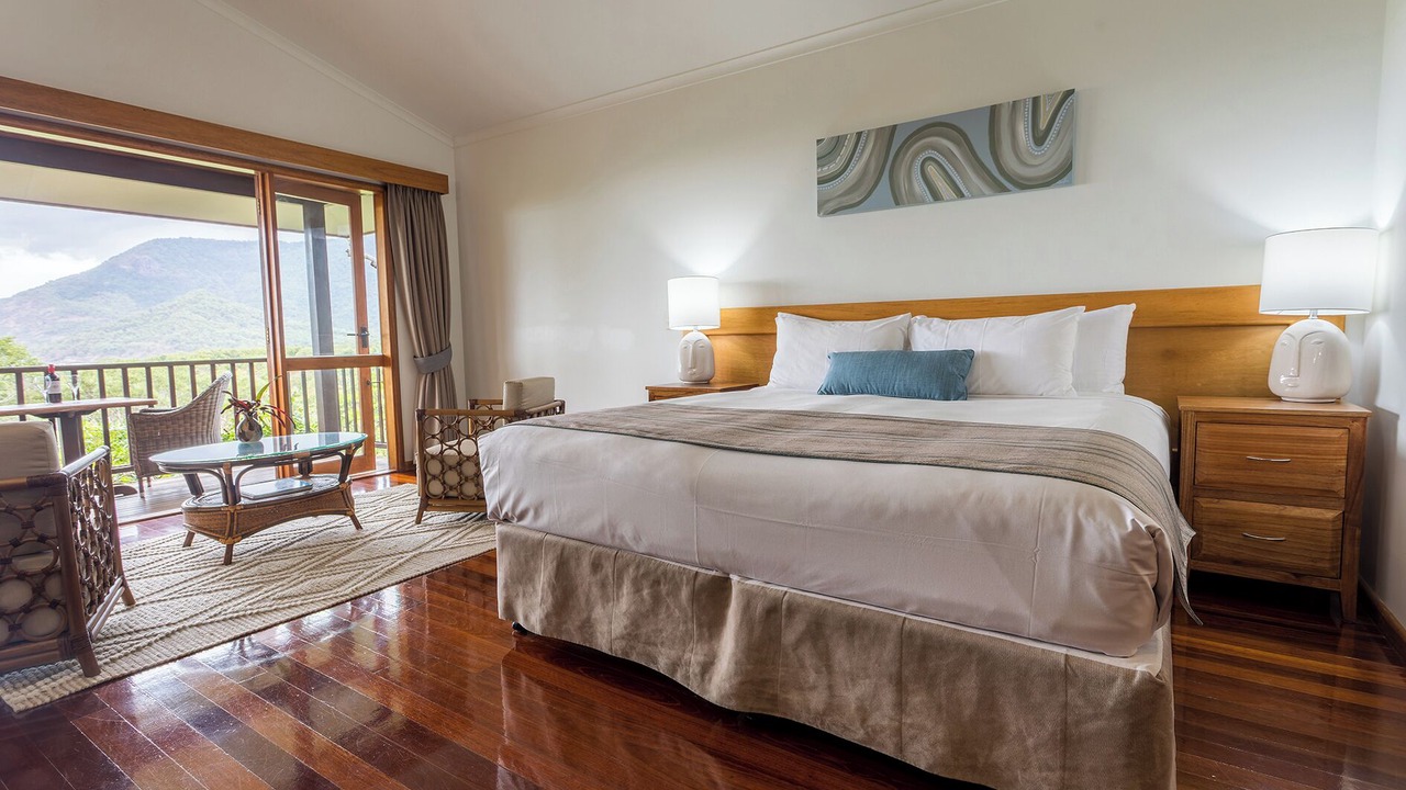 Photo of Bedroom in Oak Beach