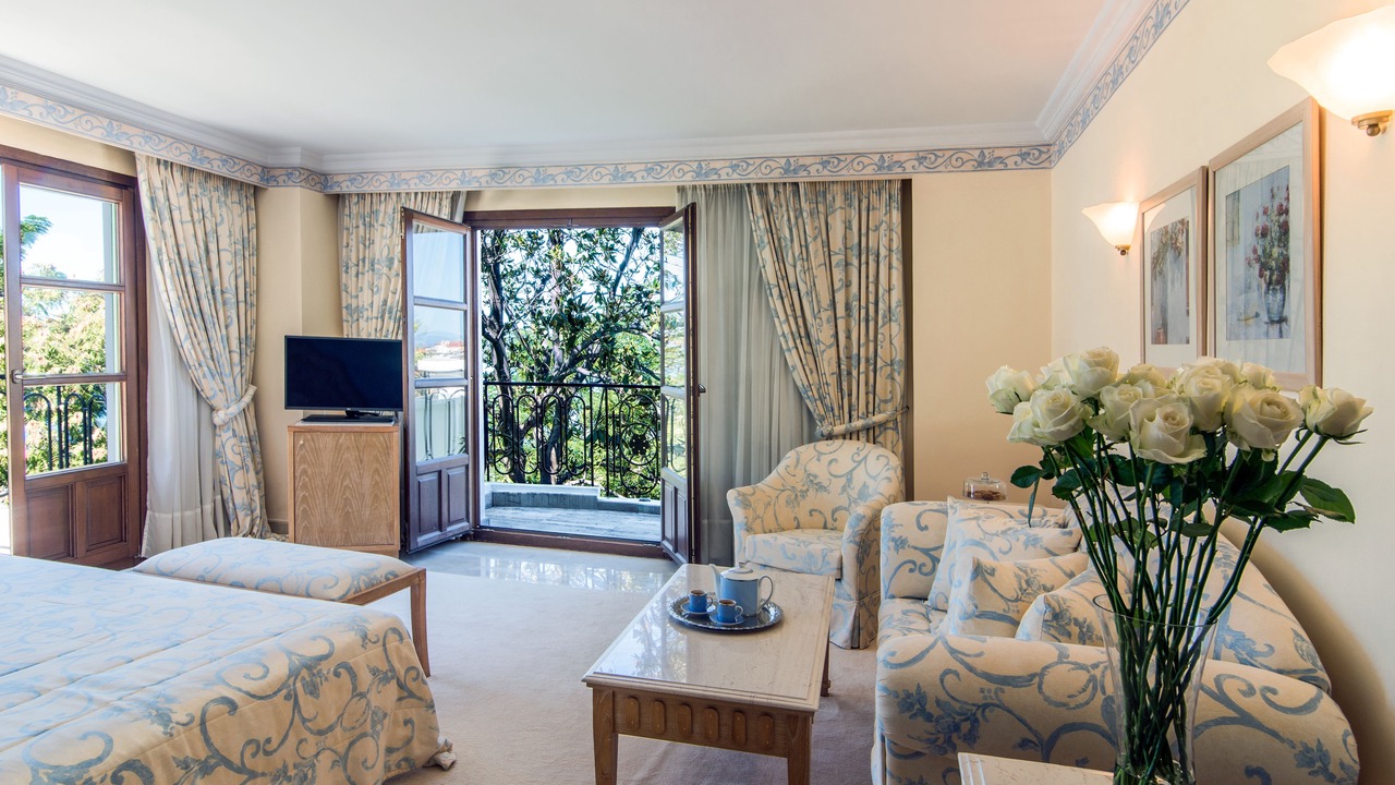 Photo of Bedroom in Kamena Vourla